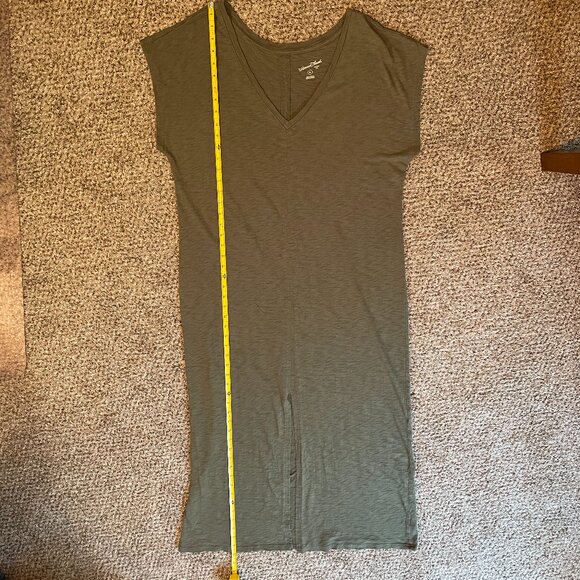 Size XL Universal Thread short sleeve, army green midi T-shirt dress - Picture 4 of 10